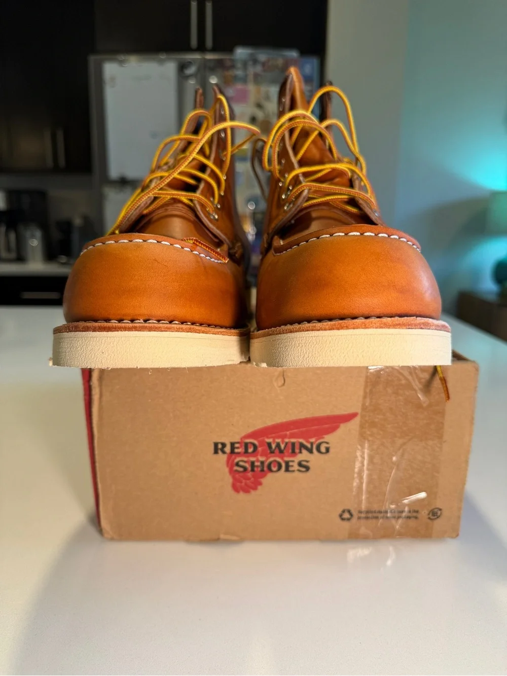 RED WING - Classic Moc Boots in Oro Men’s Size 12 Regular